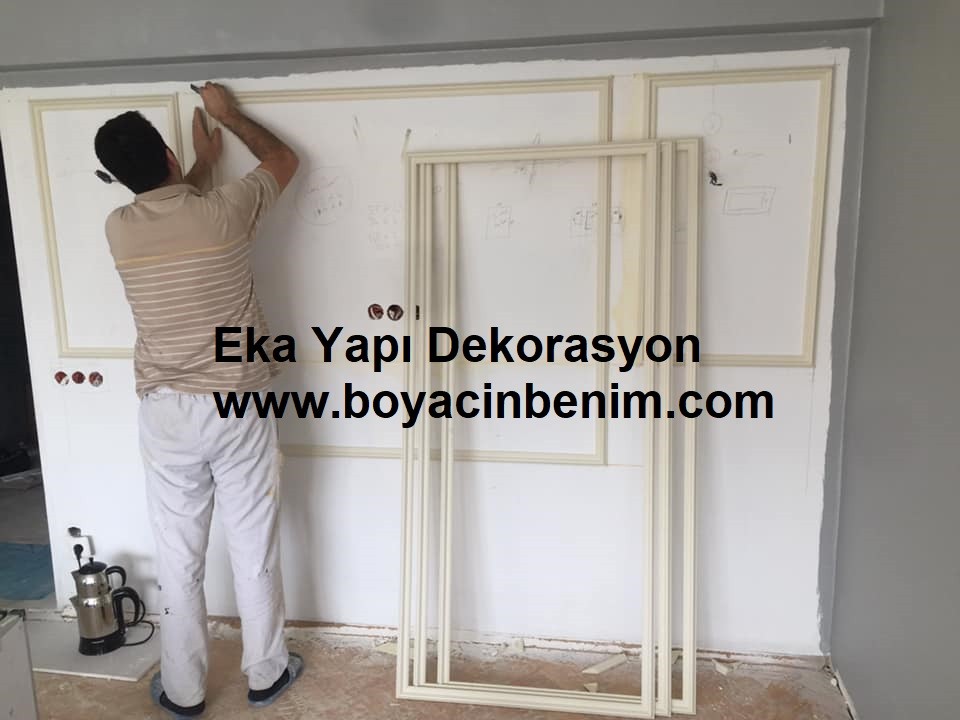 Büşra Hanım. Üsküdar Duvar Çıtası